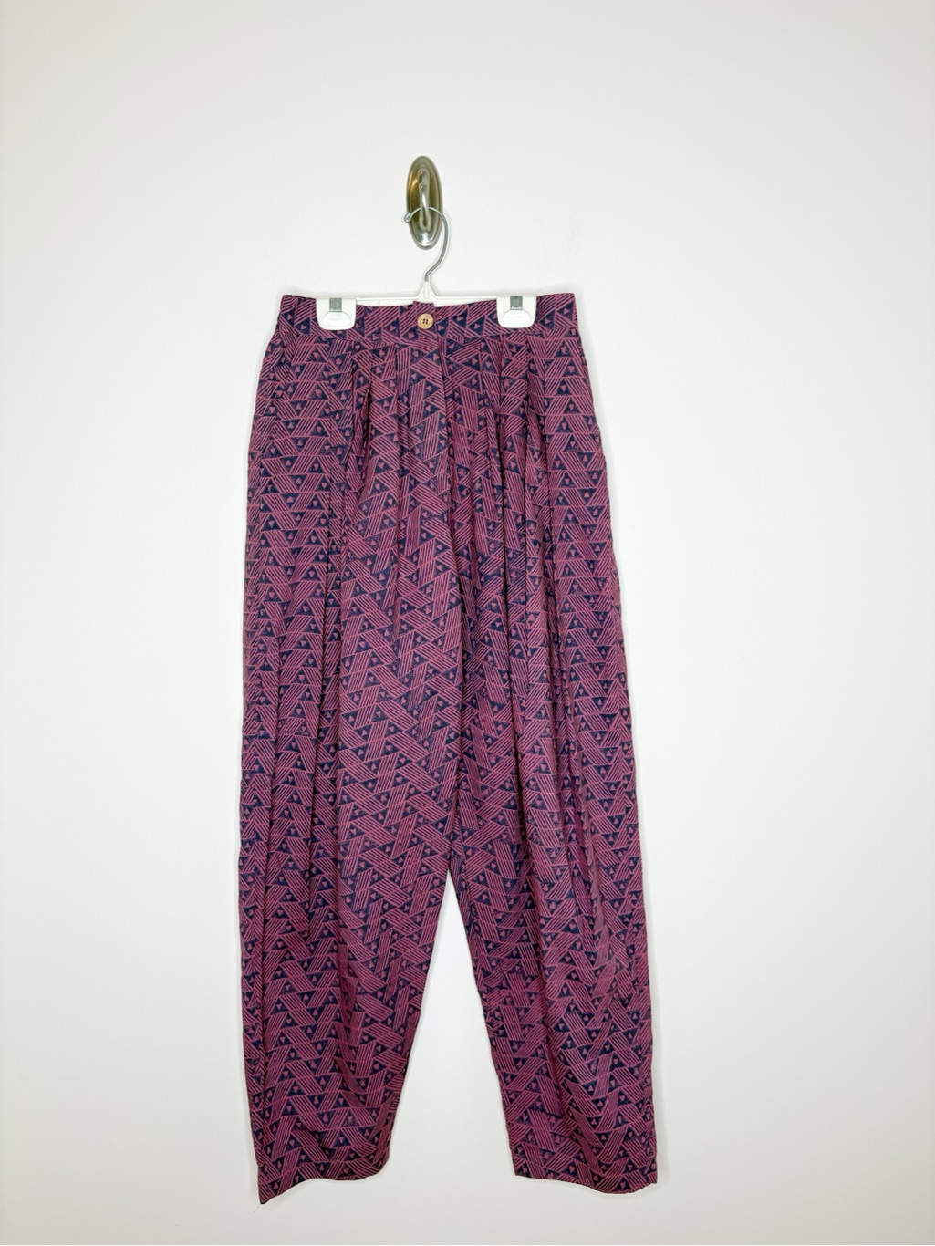 World Of Crow Pleated Pants Plum Size Small — image 2 of 8